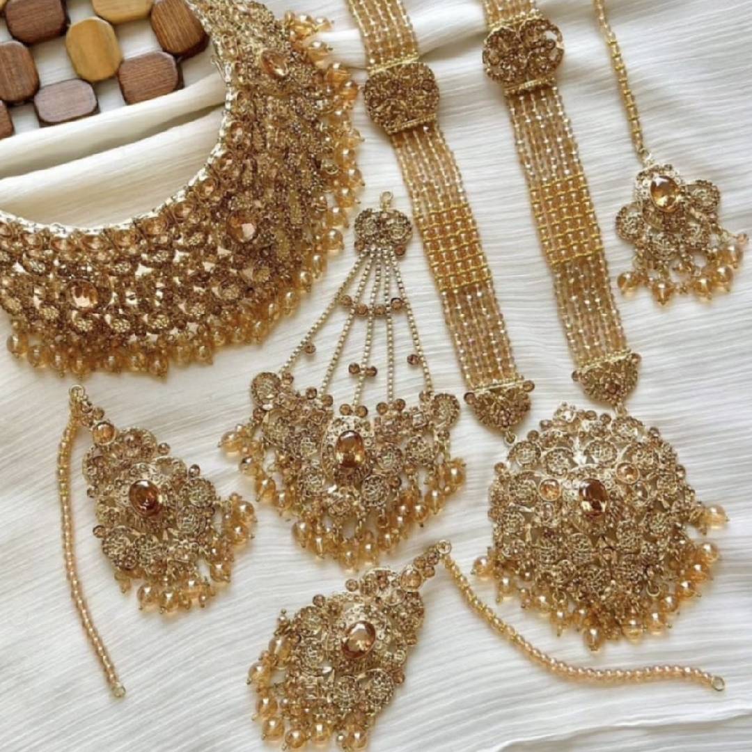 5 Piece Gold Choker Necklace Bridal Kundan Set