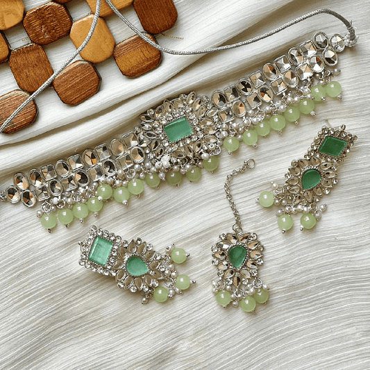 Silver & Mint Green Kundan Choker Necklace Jewellery Set