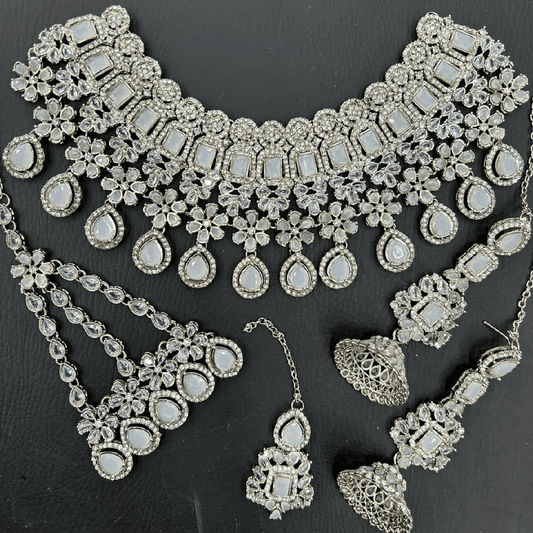 Silver & White Kundan Necklace Jewellery Set